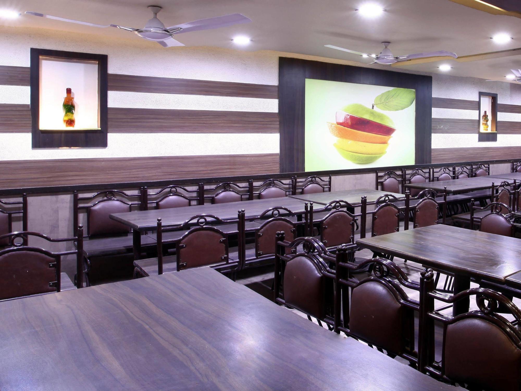 Hostel Mumbai By Maharana Inn Eksteriør billede