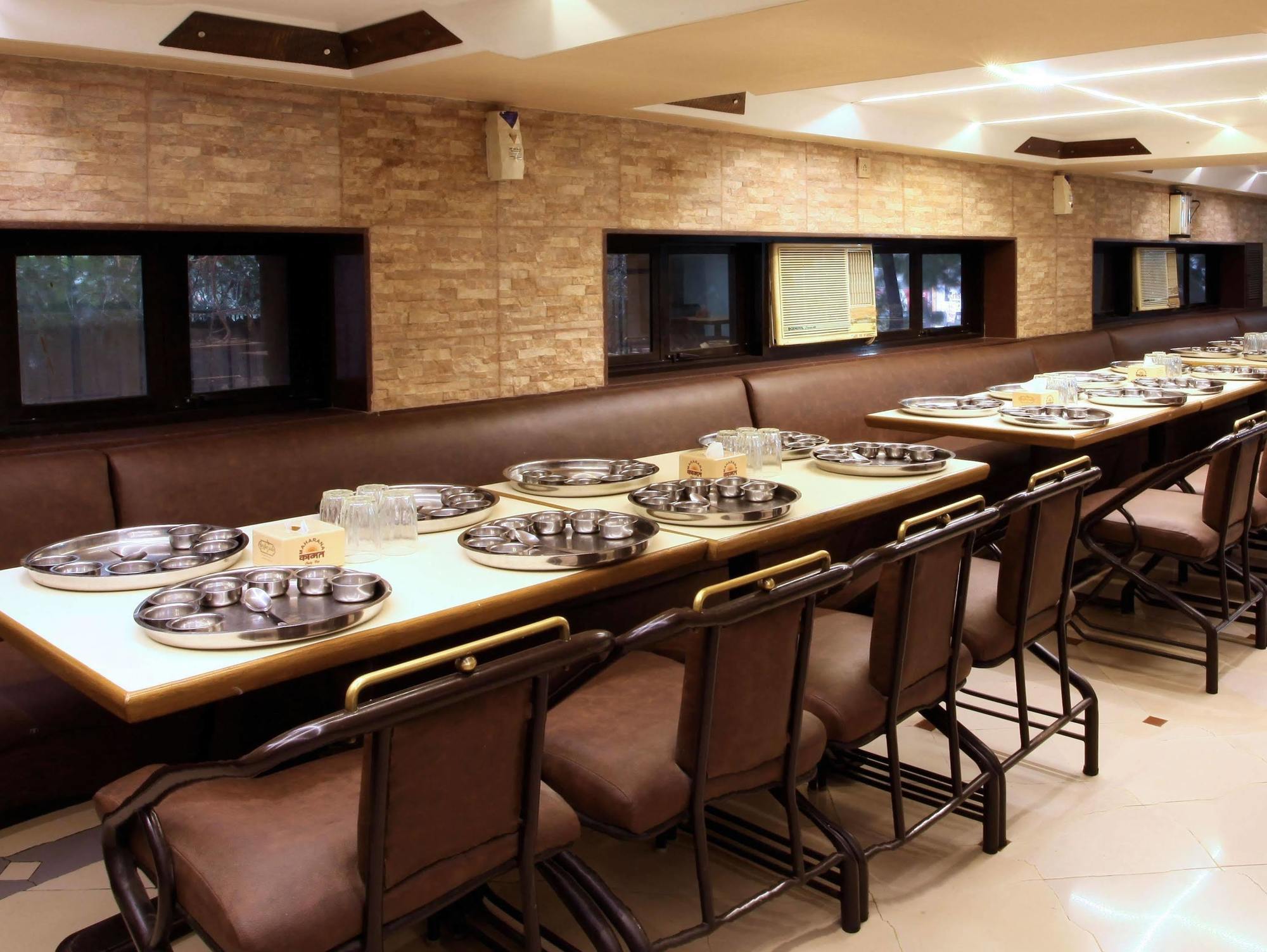 Hostel Mumbai By Maharana Inn Eksteriør billede