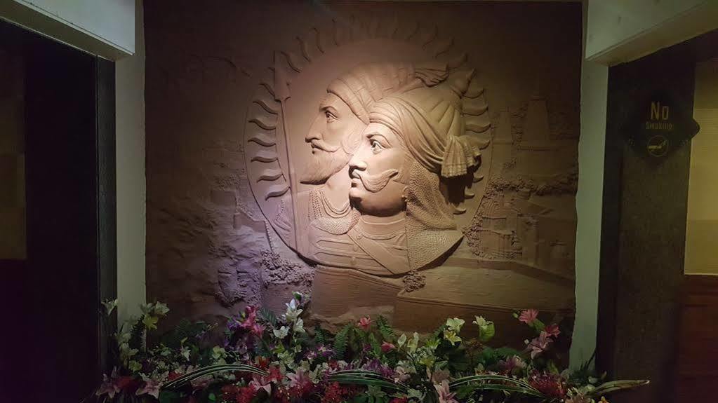 Hostel Mumbai By Maharana Inn Eksteriør billede