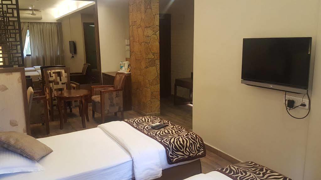 Hostel Mumbai By Maharana Inn Eksteriør billede